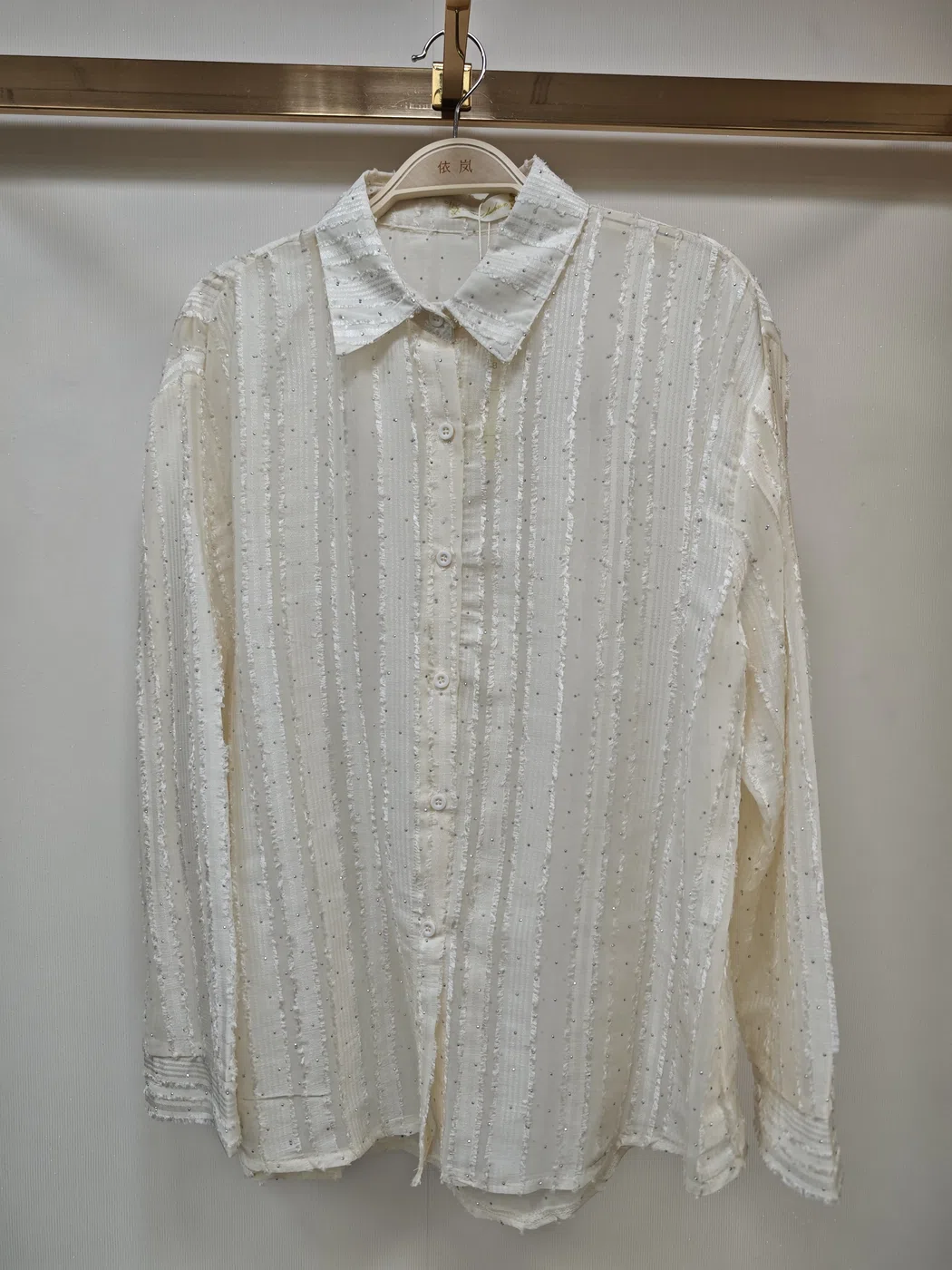 0138 — Ivory