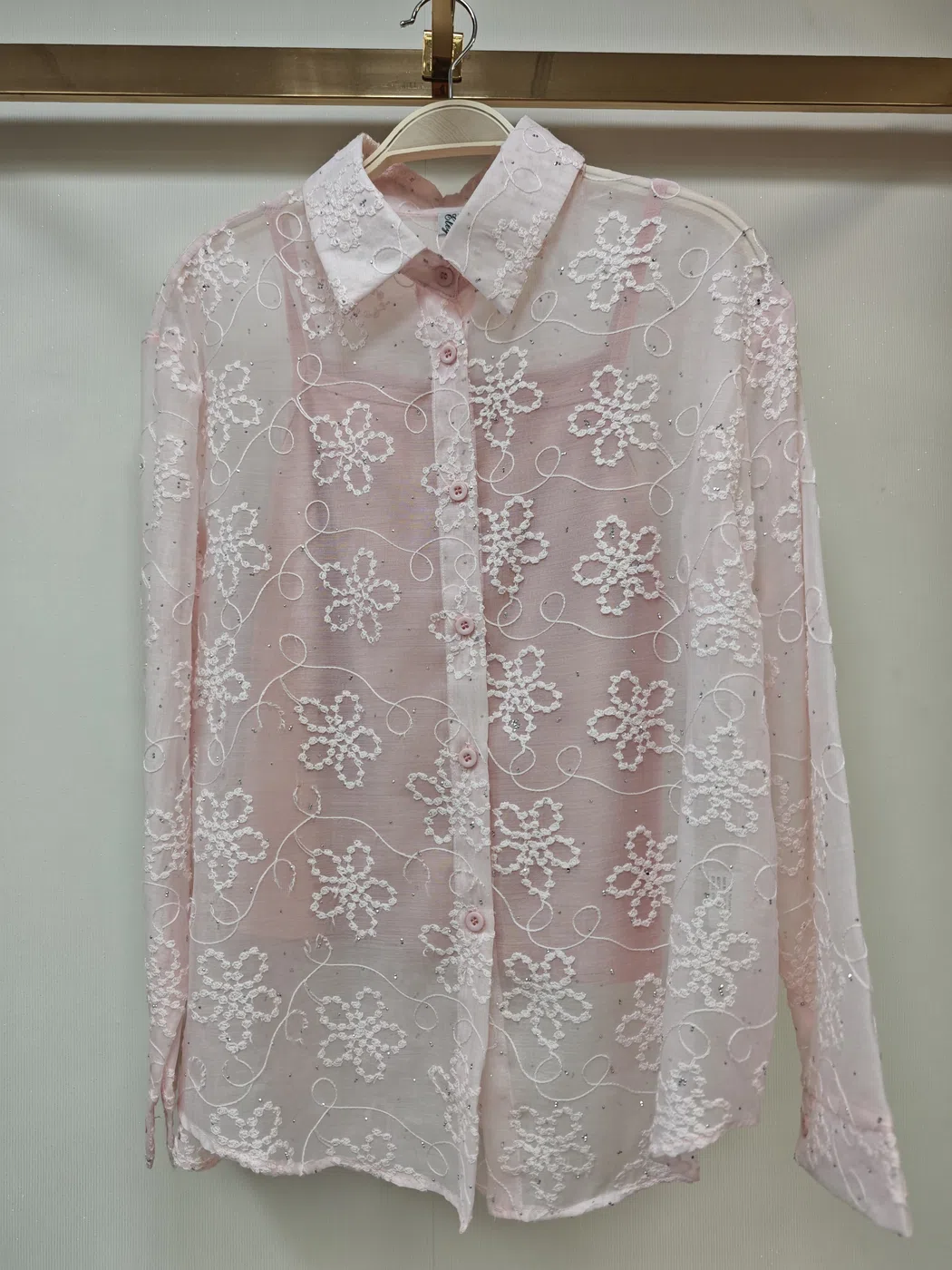0367 — Pink White