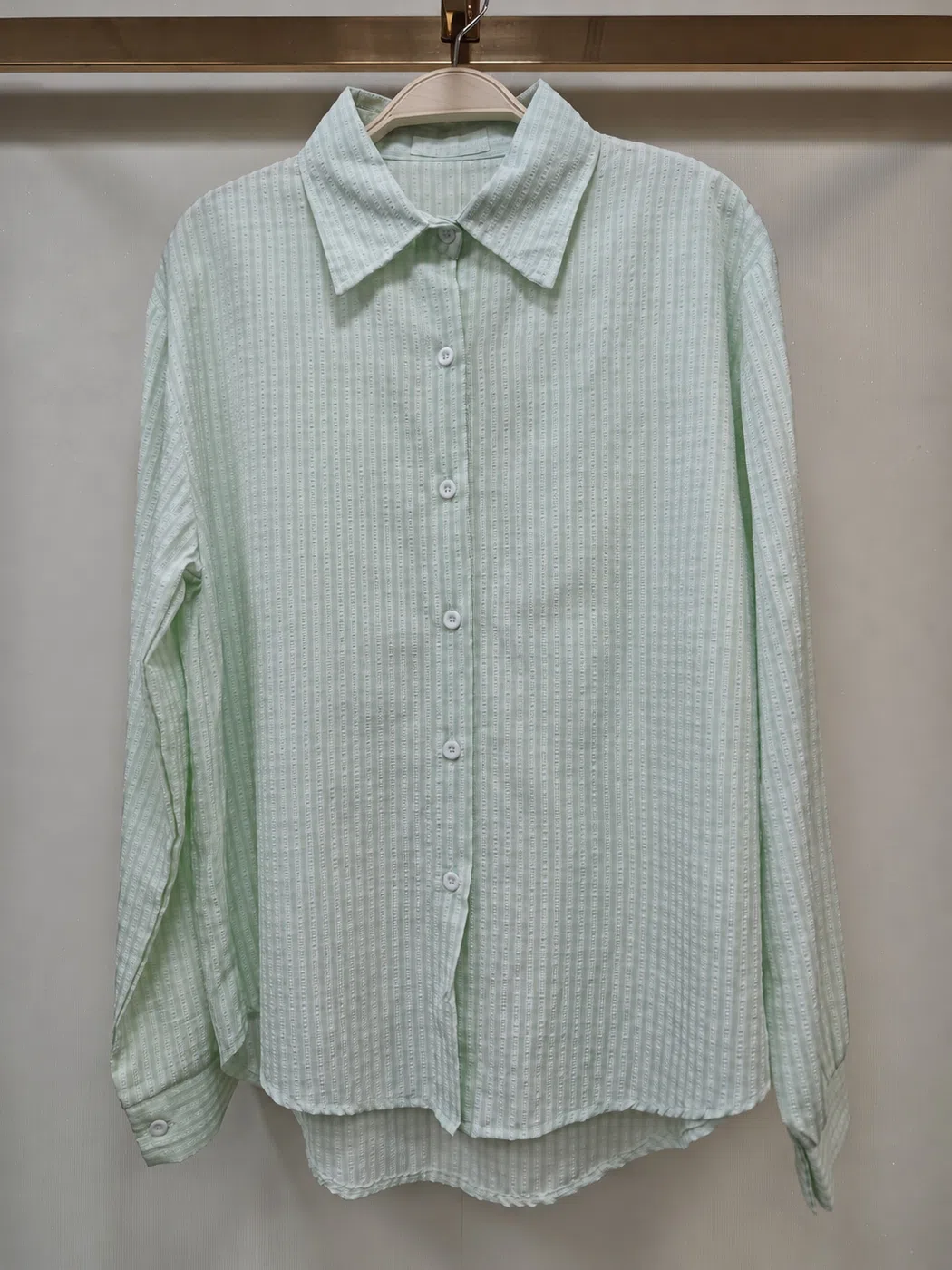 0432 — Light Green