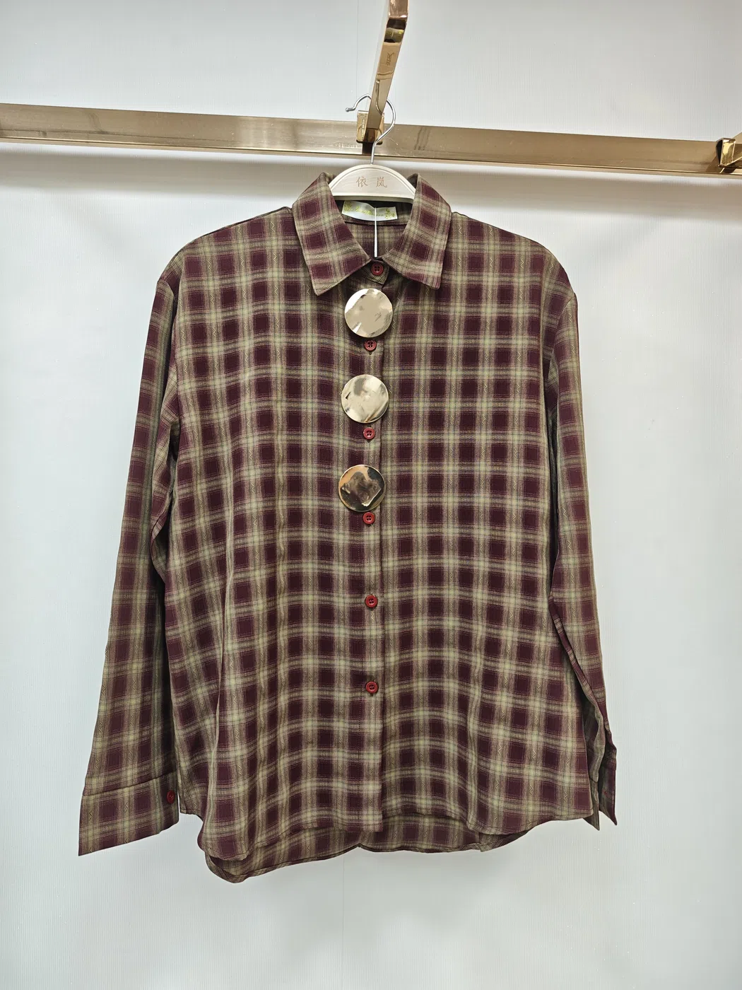 0657 — Wine Red